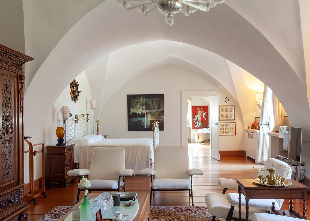 Palazzo_Bernardini_de_Pace_OCT25_189